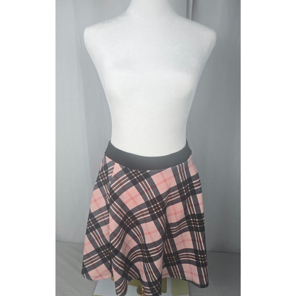 BARBIECORE Preppy Academia Plaid Mini Skirt Woman's Priceless‎